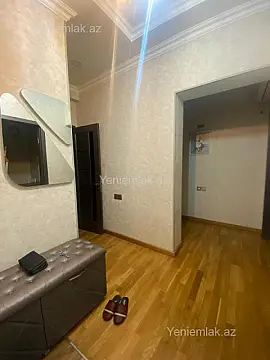 Satılır 4 otaqlı yeni tikili 125 m²