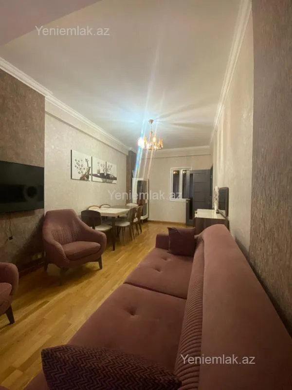 Satılır 4 otaqlı yeni tikili 125 m²