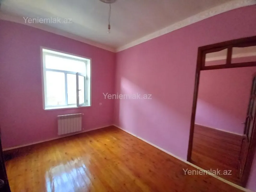 Satılır 5 otaqlı həyət evi 120 m²