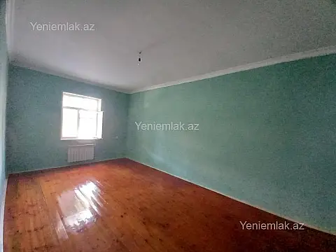 Satılır 5 otaqlı həyət evi 120 m²