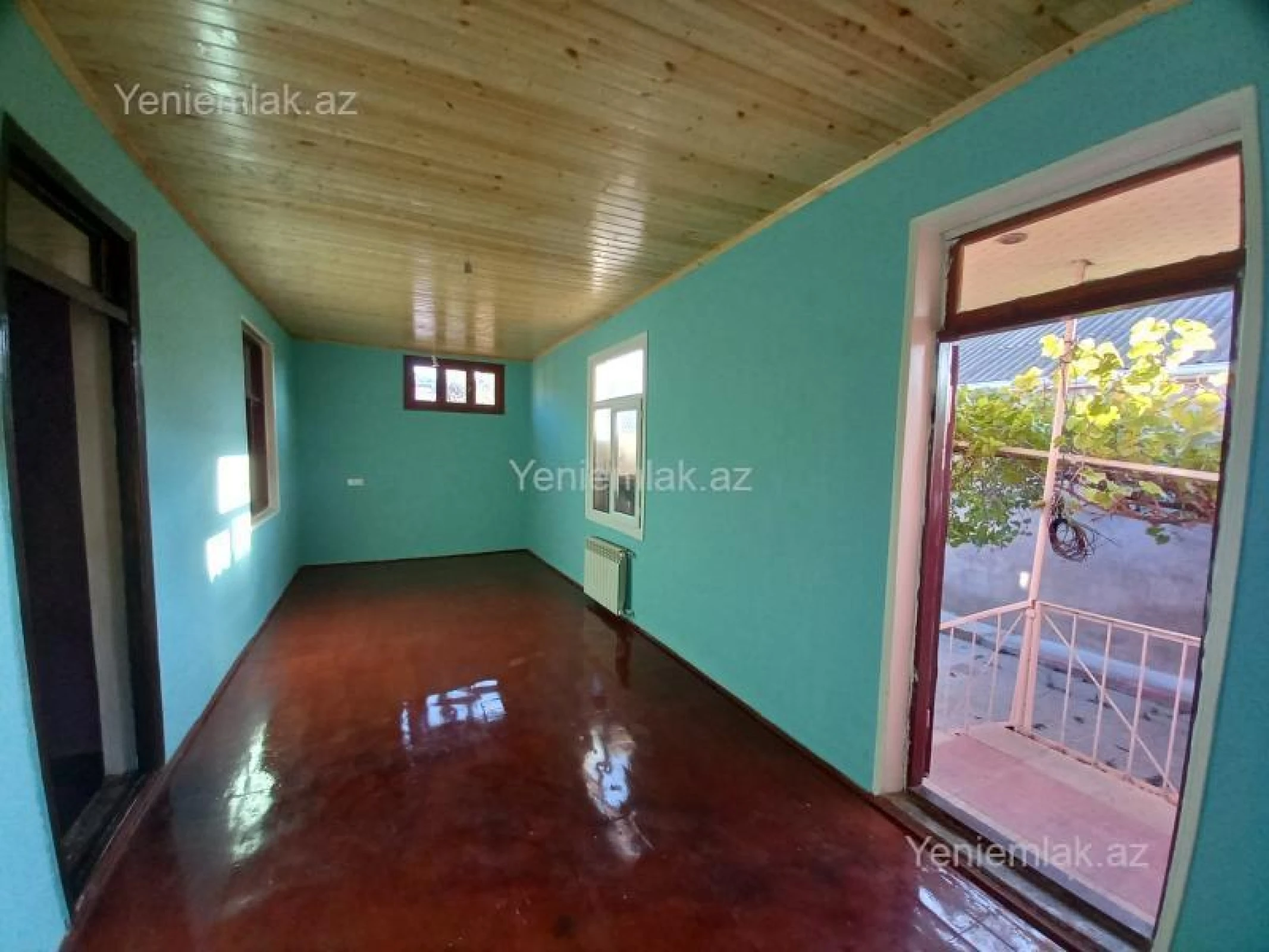 Satılır 5 otaqlı həyət evi 120 m²