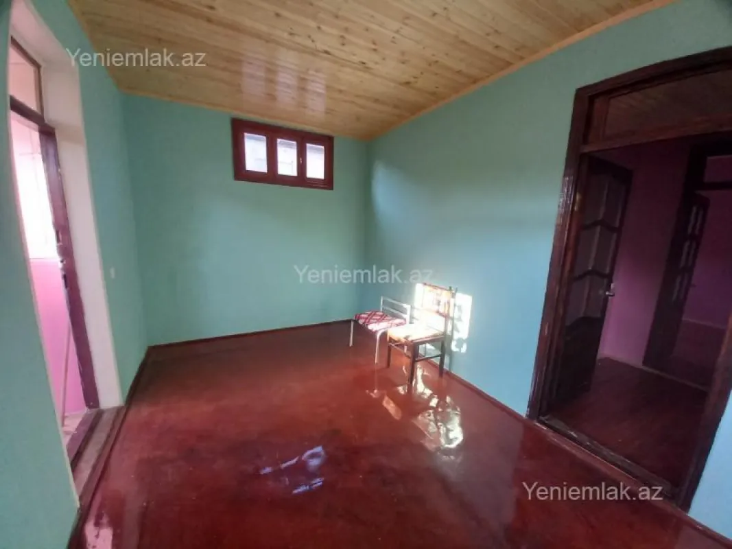 Satılır 5 otaqlı həyət evi 120 m²