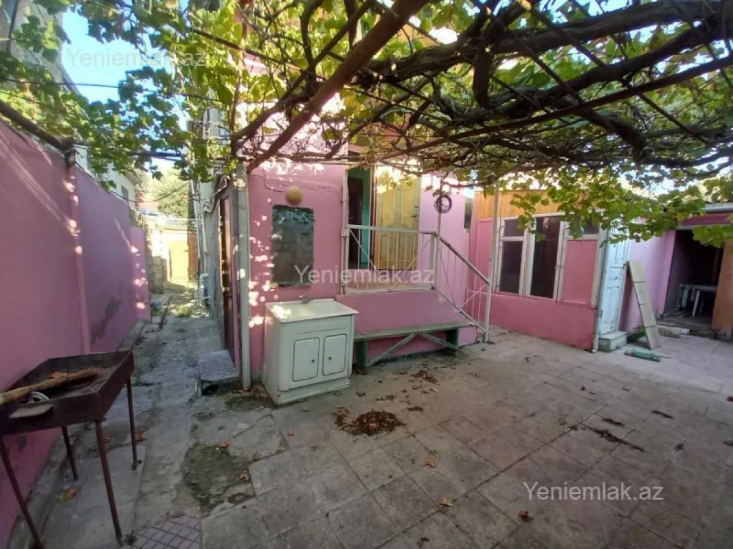 Satılır 5 otaqlı həyət evi 120 m²