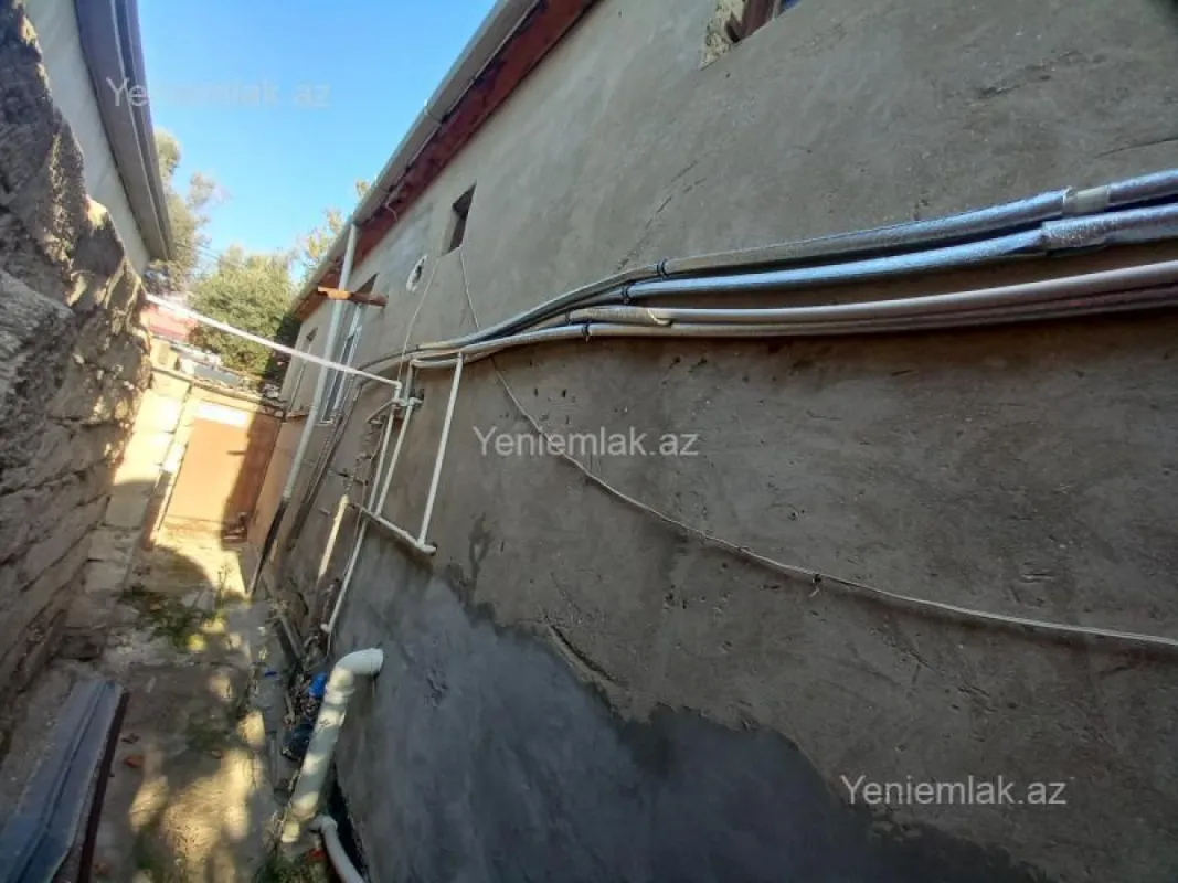 Satılır 5 otaqlı həyət evi 120 m²