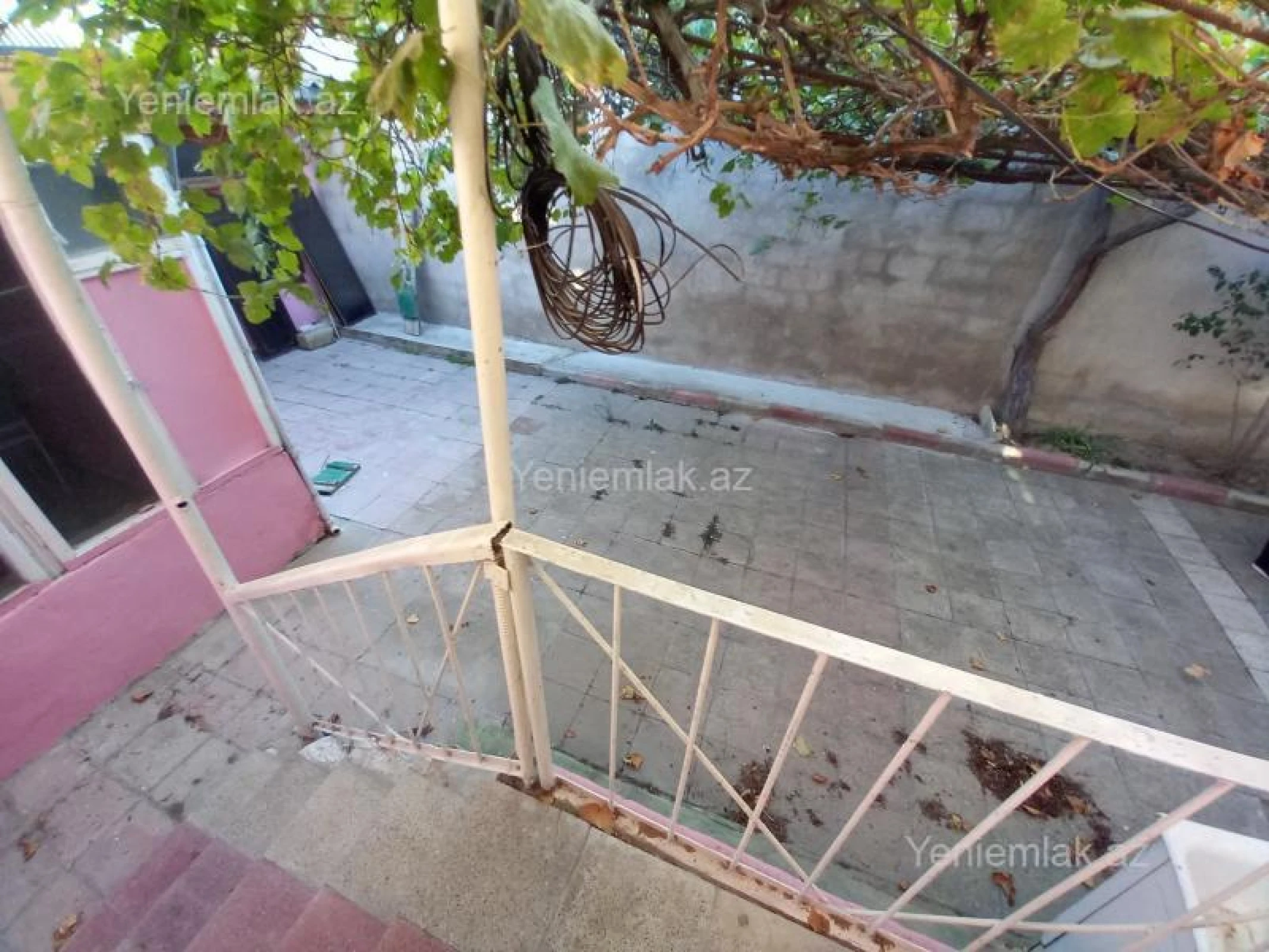 Satılır 5 otaqlı həyət evi 120 m²