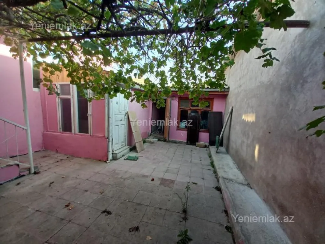 Satılır 5 otaqlı həyət evi 120 m²