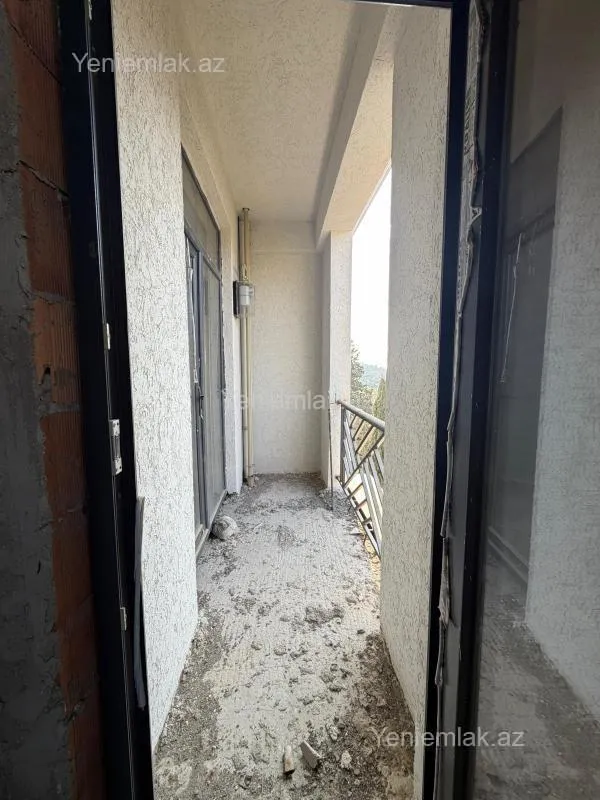 Satılır 2 otaqlı yeni tikili 82 m²