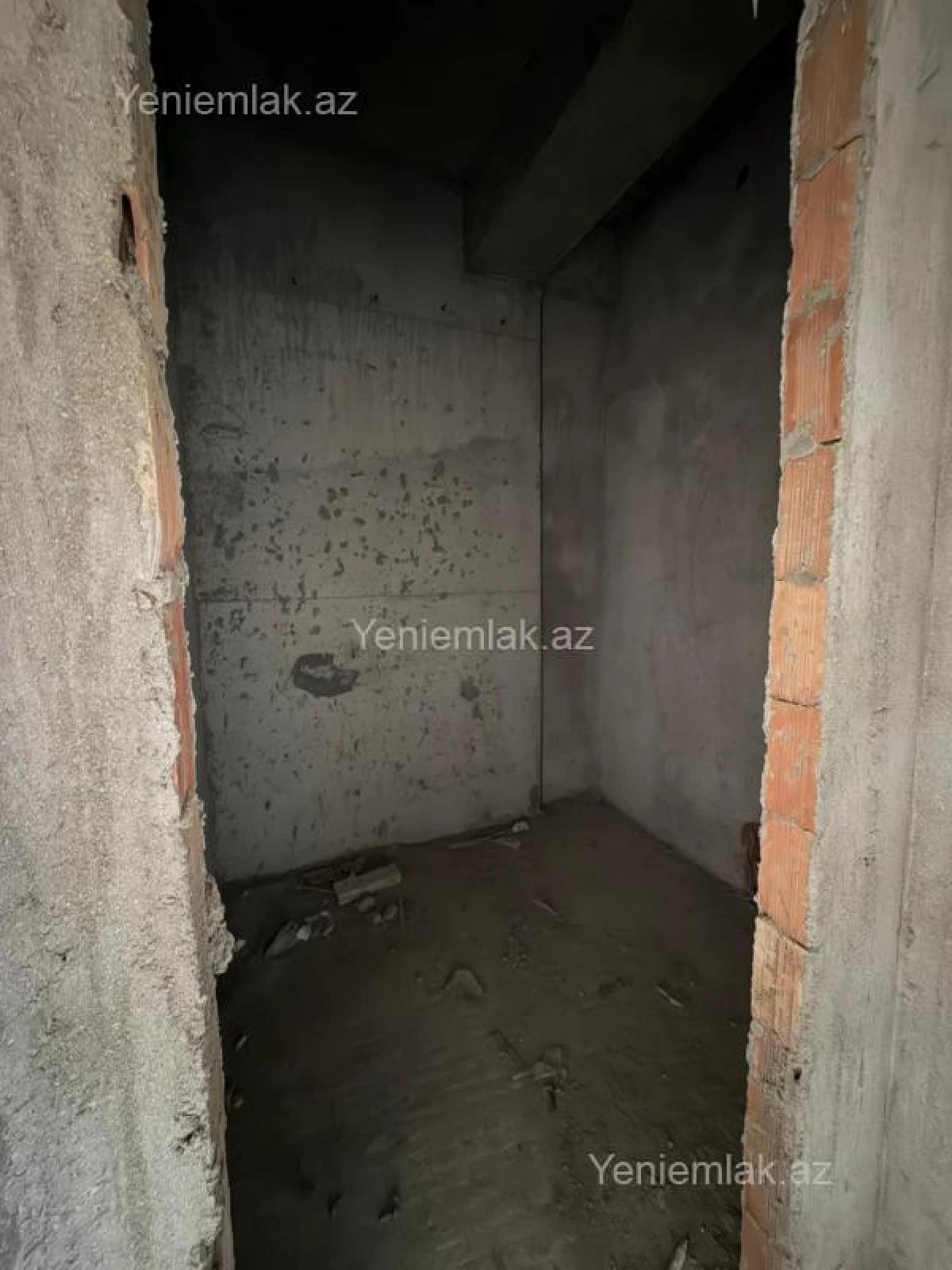 Satılır 2 otaqlı yeni tikili 82 m²