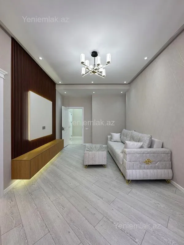 Satılır 3 otaqlı yeni tikili 68 m²