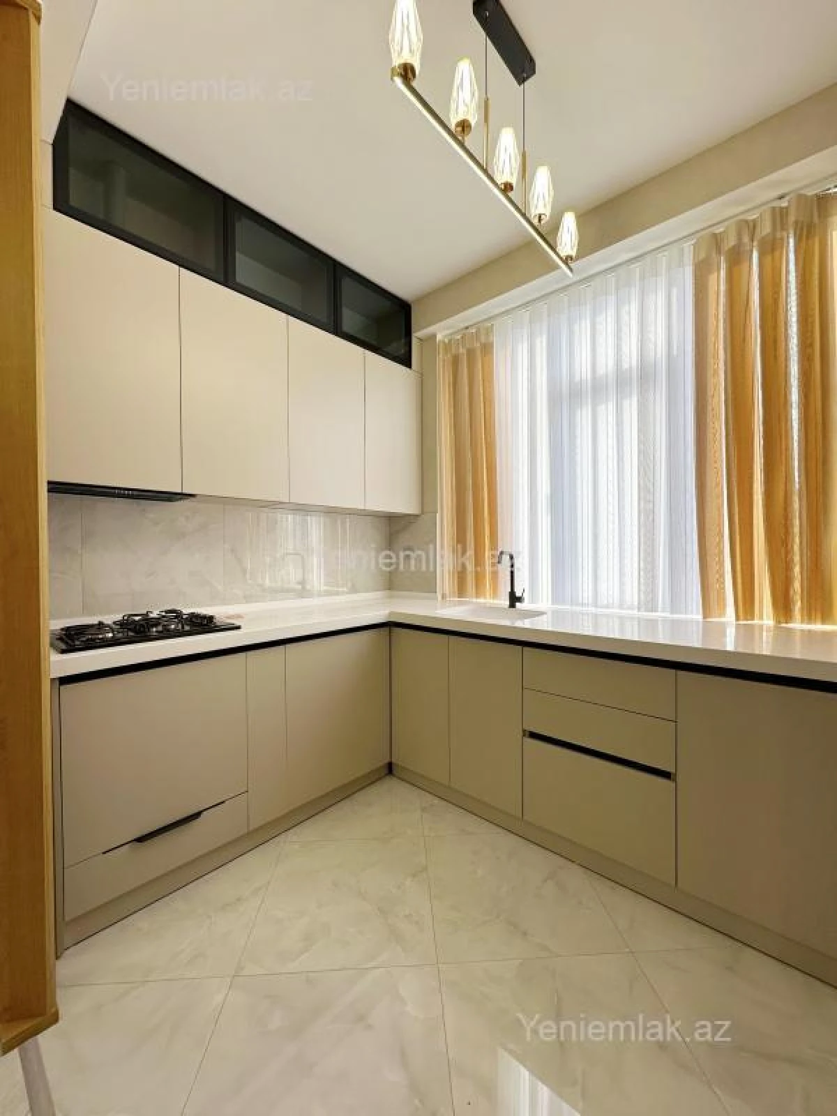 Satılır 3 otaqlı yeni tikili 68 m²