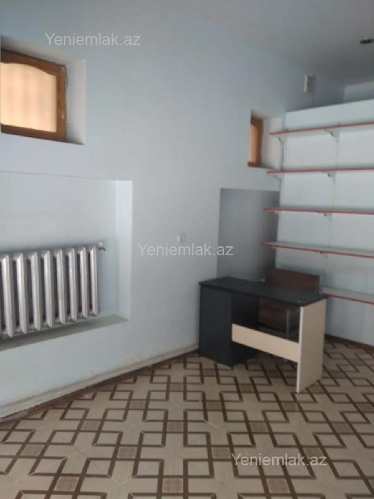 Satılır 5 otaqlı həyət evi 240 m²