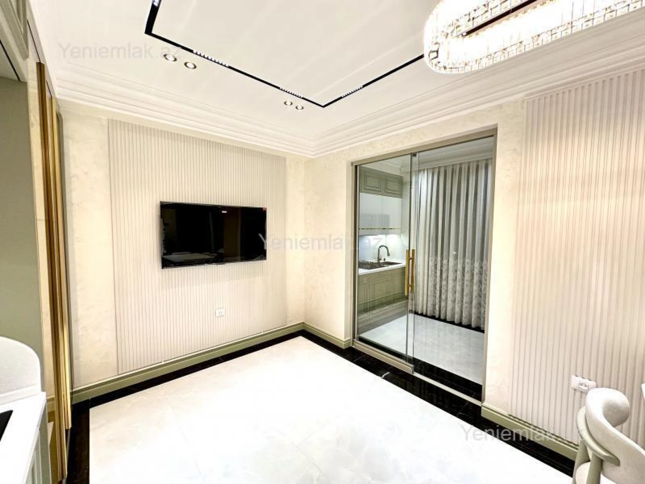 Satılır 4 otaqlı yeni tikili 216 m²