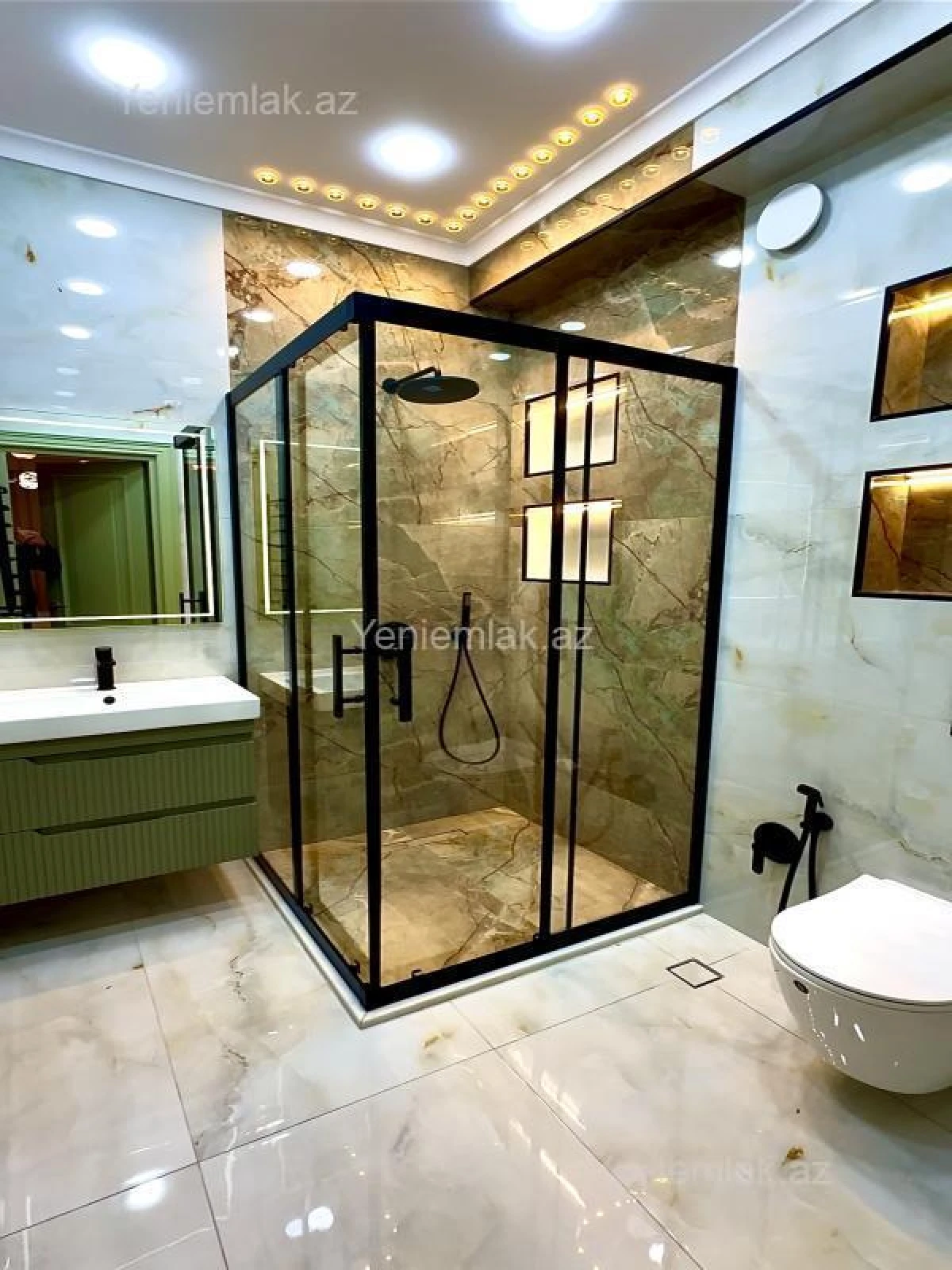 Satılır 4 otaqlı yeni tikili 216 m²