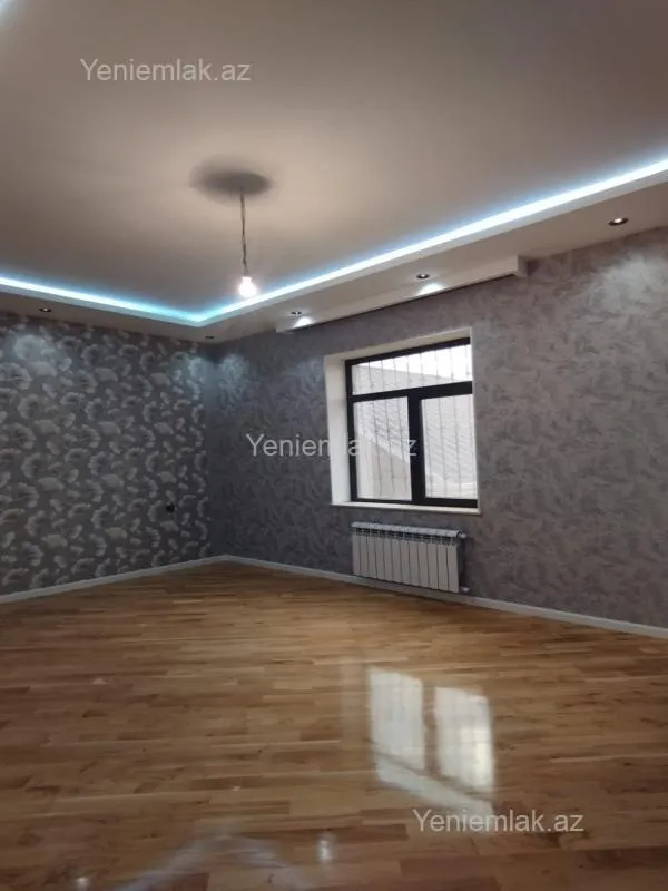 Satılır 6 otaqlı həyət evi 280 m²