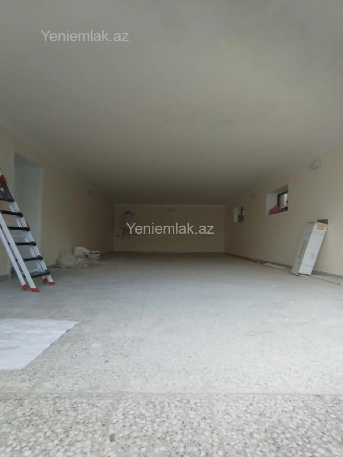 Satılır 6 otaqlı həyət evi 280 m²