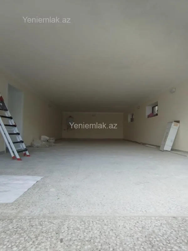 Satılır 6 otaqlı həyət evi 280 m²