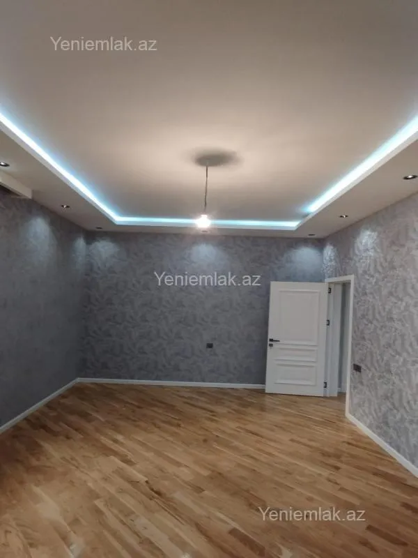 Satılır 6 otaqlı həyət evi 280 m²