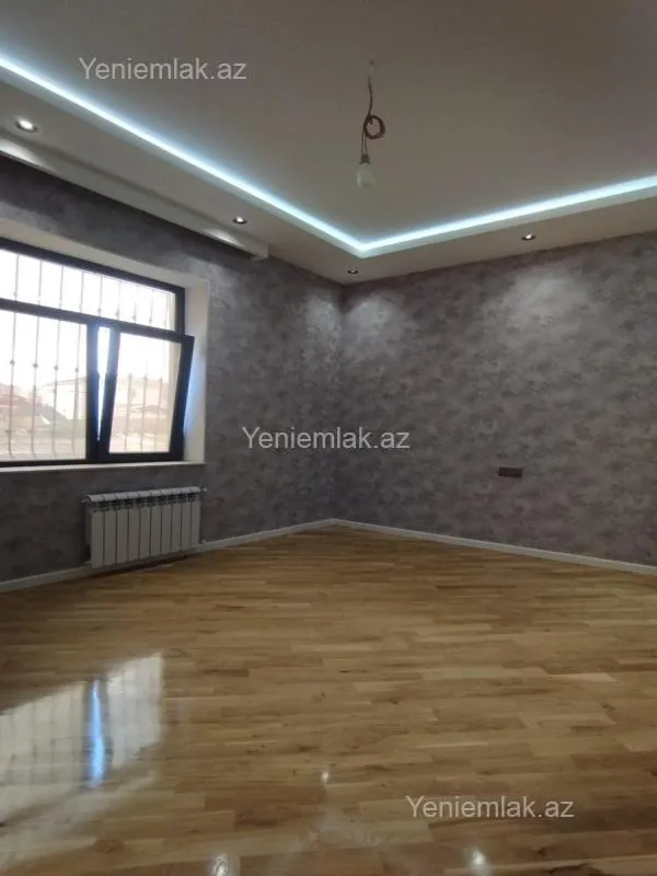 Satılır 6 otaqlı həyət evi 280 m²