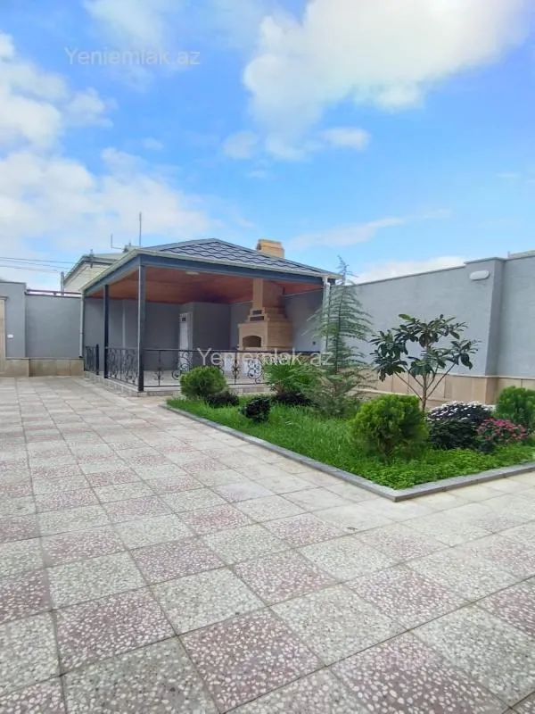 Satılır 6 otaqlı həyət evi 280 m²