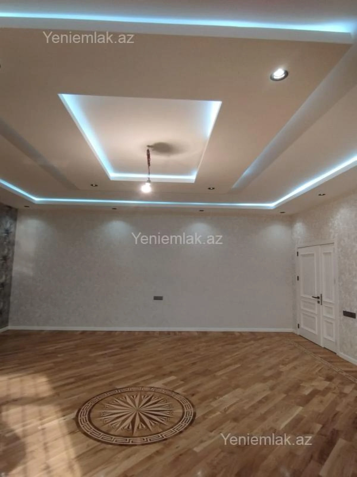 Satılır 6 otaqlı həyət evi 280 m²