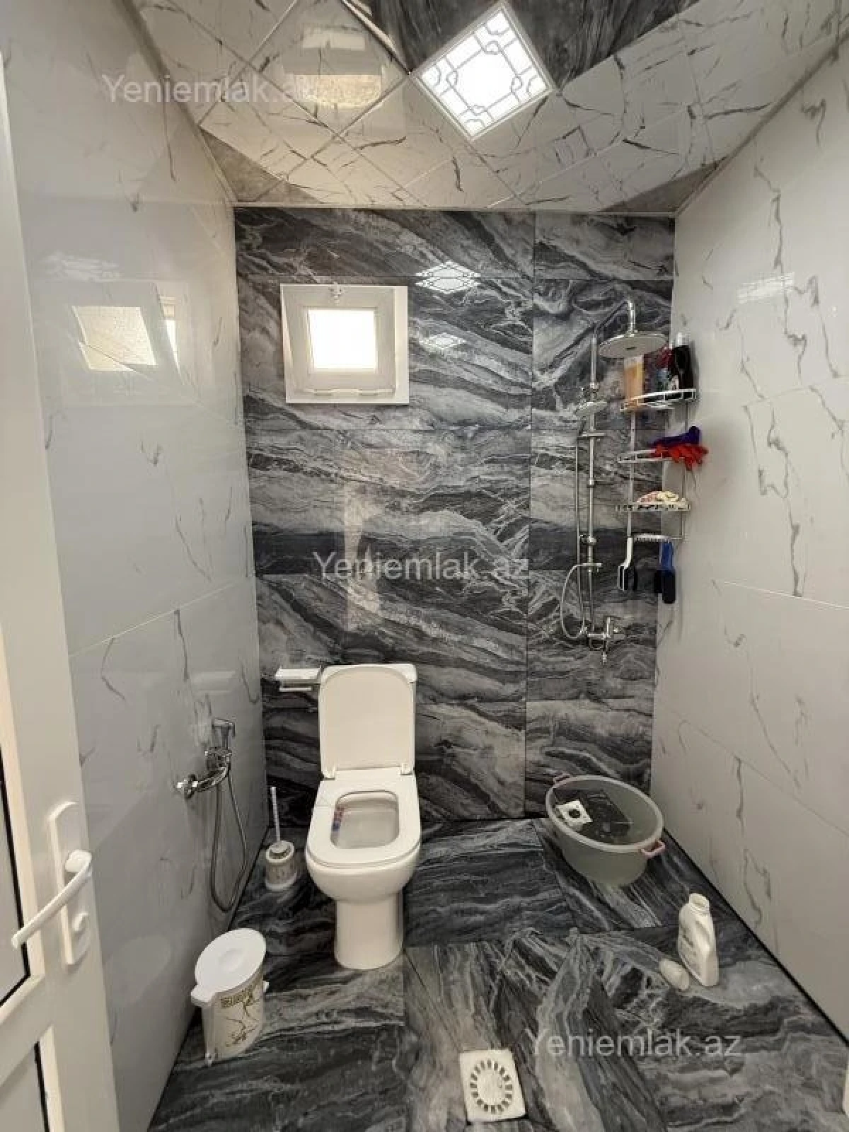 Satılır 4 otaqlı həyət evi 140 m²