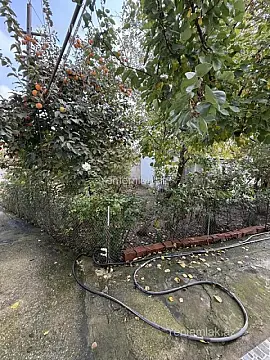 Satılır 4 otaqlı həyət evi 140 m²