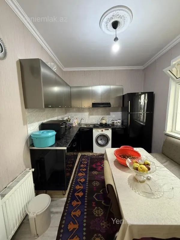 Satılır 4 otaqlı həyət evi 140 m²