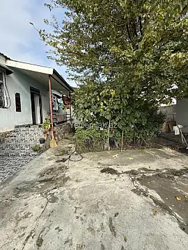 Satılır 4 otaqlı həyət evi 140 m²