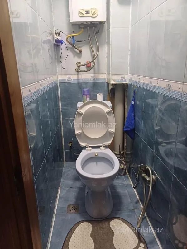 Satılır 2 otaqlı köhnə tikili 50 m²