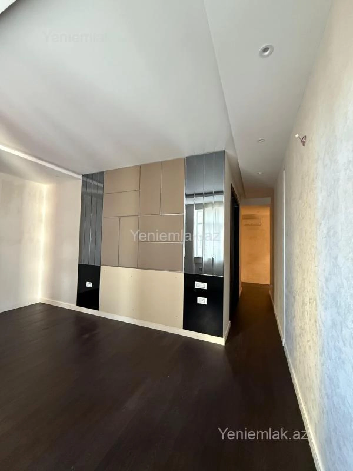 Satılır 3 otaqlı yeni tikili 150 m²