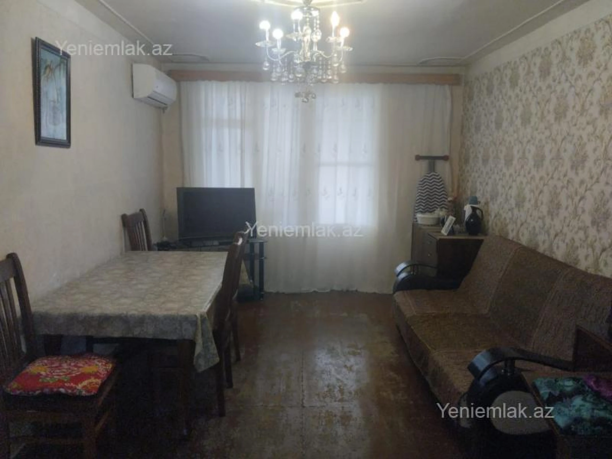 Satılır 3 otaqlı köhnə tikili 70 m²