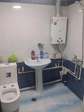 Satılır 3 otaqlı köhnə tikili 70 m²
