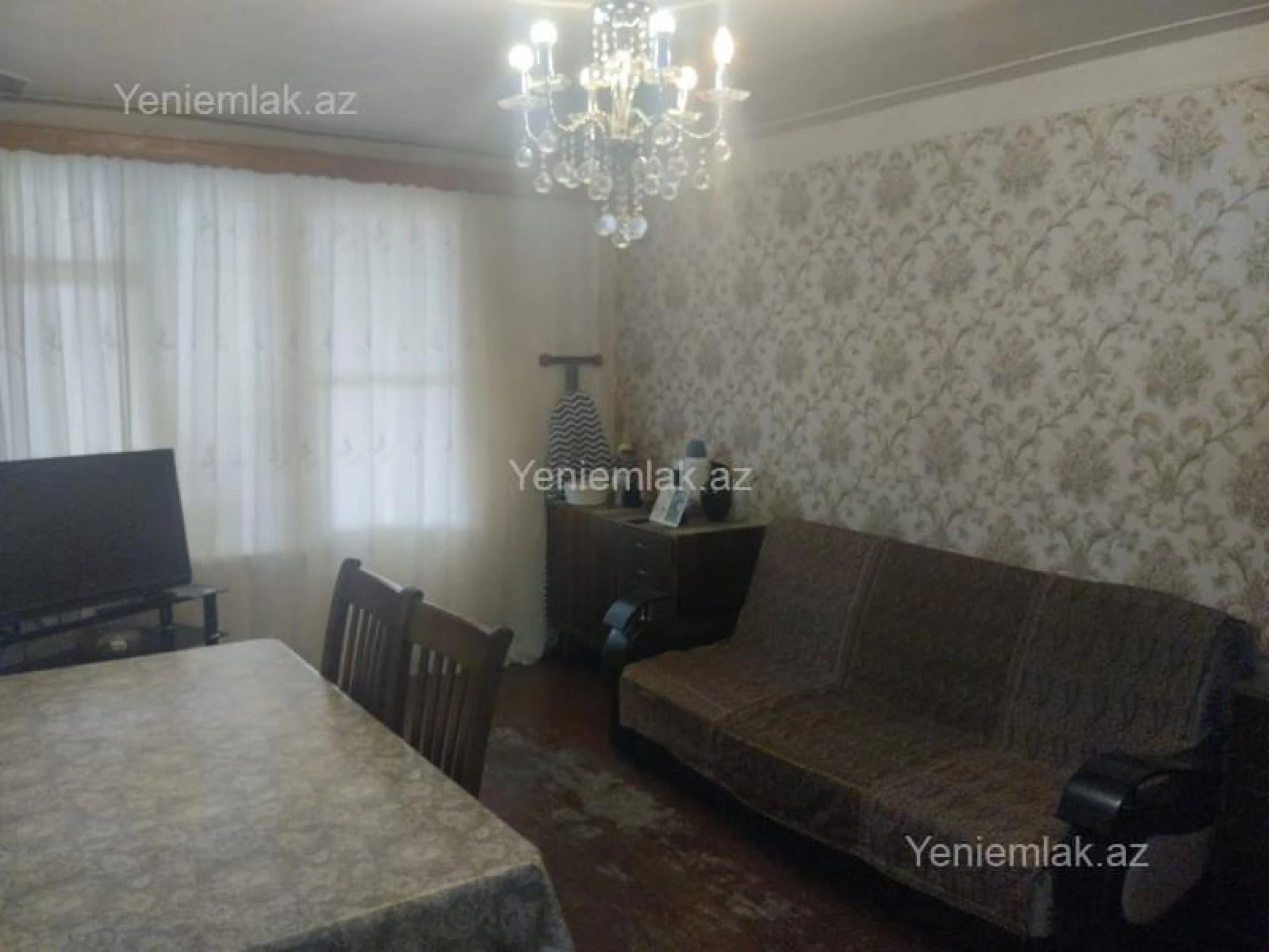 Satılır 3 otaqlı köhnə tikili 70 m²
