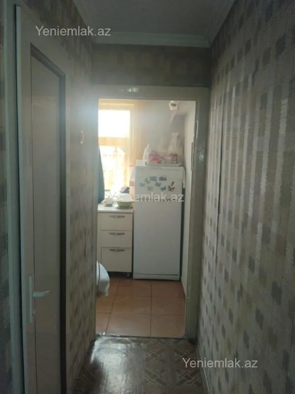 Satılır 3 otaqlı köhnə tikili 70 m²