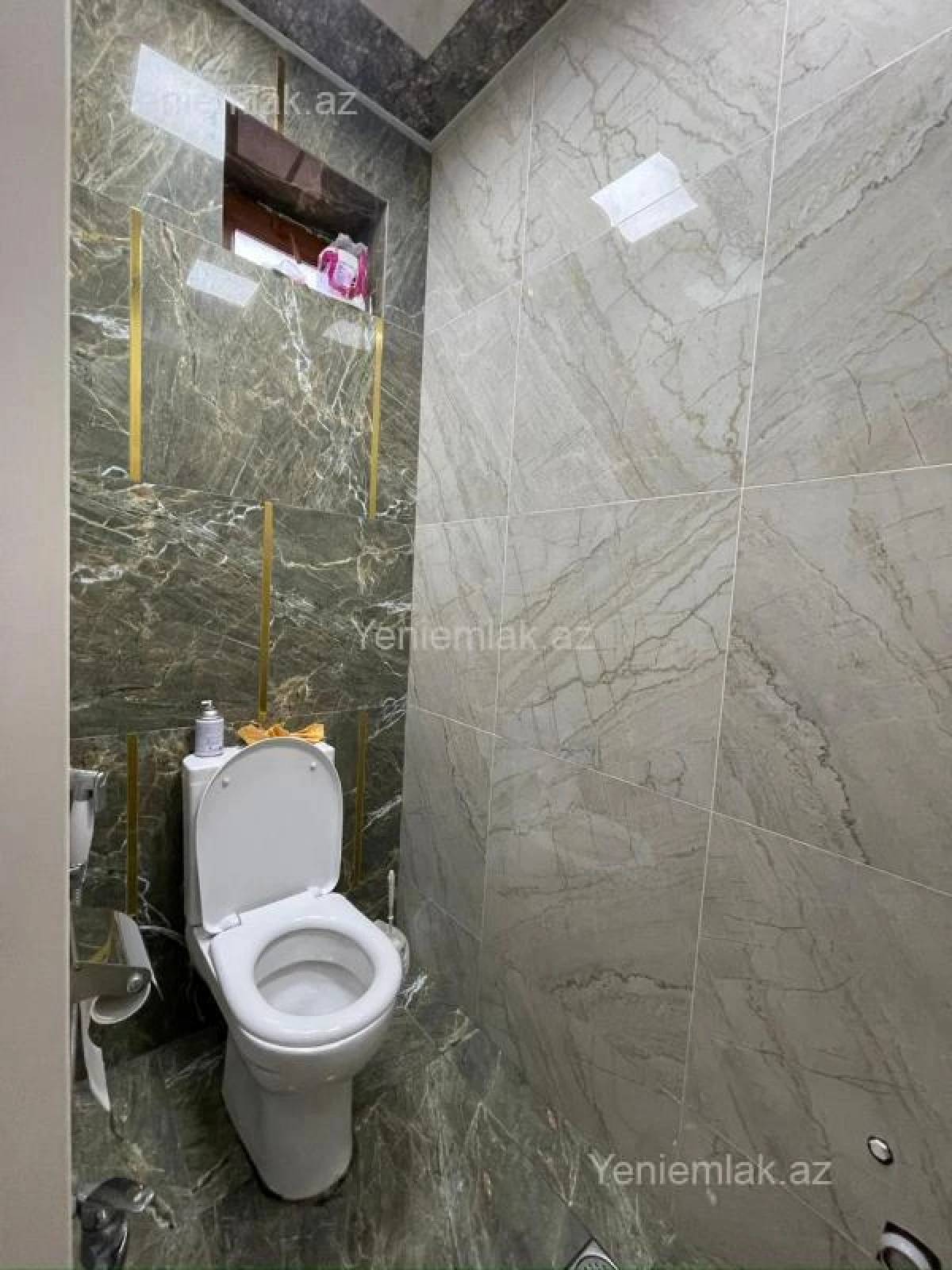 Satılır 6 otaqlı həyət evi 200 m²
