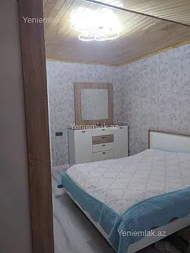 Satılır 3 otaqlı köhnə tikili 70 m²