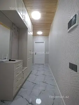 Satılır 3 otaqlı köhnə tikili 70 m²
