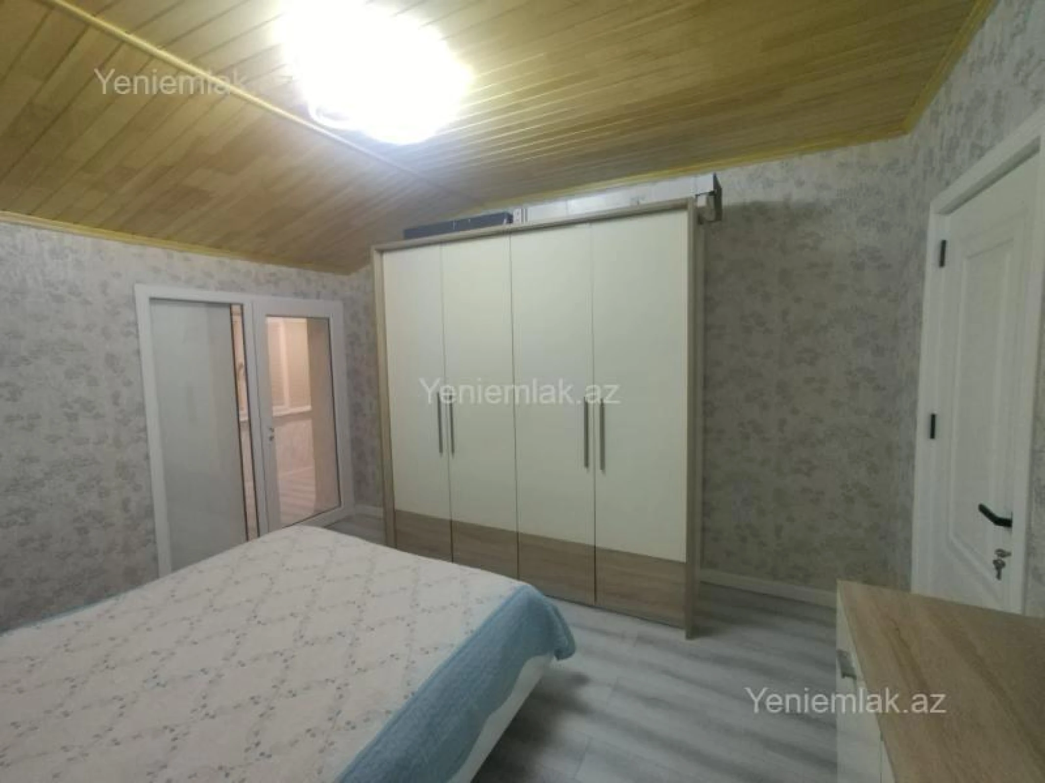 Satılır 3 otaqlı köhnə tikili 70 m²