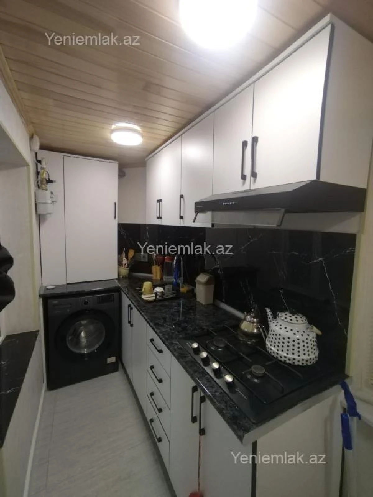 Satılır 3 otaqlı köhnə tikili 70 m²