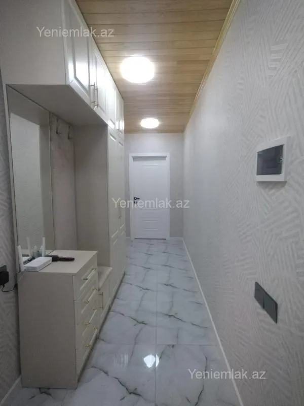 Satılır 3 otaqlı köhnə tikili 70 m²
