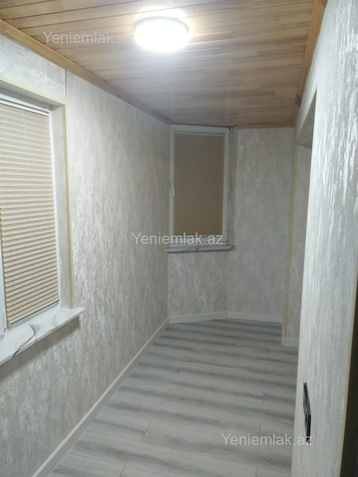 Satılır 3 otaqlı köhnə tikili 70 m²