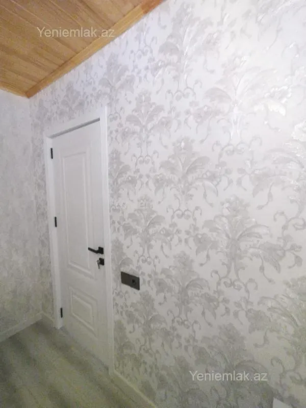 Satılır 3 otaqlı köhnə tikili 70 m²