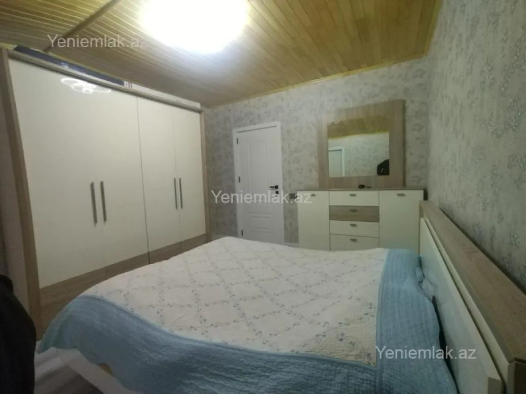 Satılır 3 otaqlı köhnə tikili 70 m²