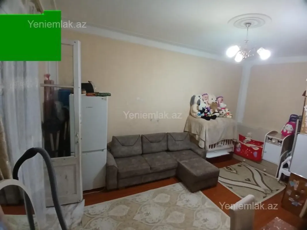 Satılır 2 otaqlı köhnə tikili 60 m²