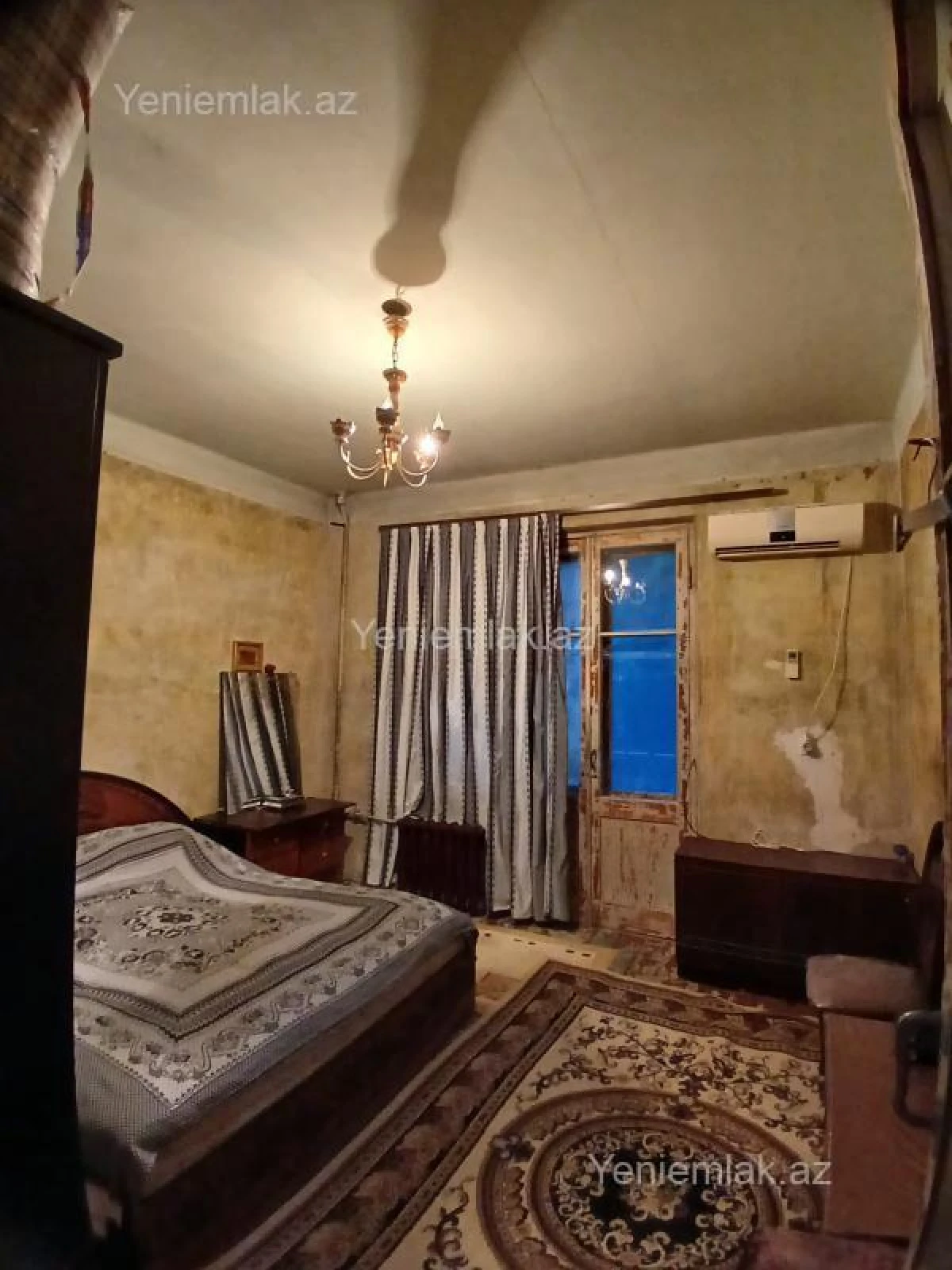 Satılır 2 otaqlı köhnə tikili 60 m²