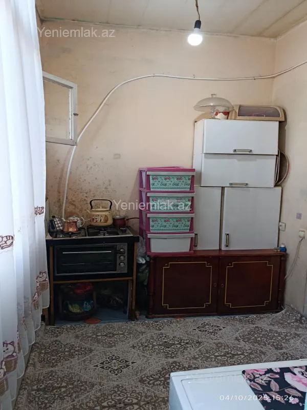 Satılır 2 otaqlı köhnə tikili 60 m²