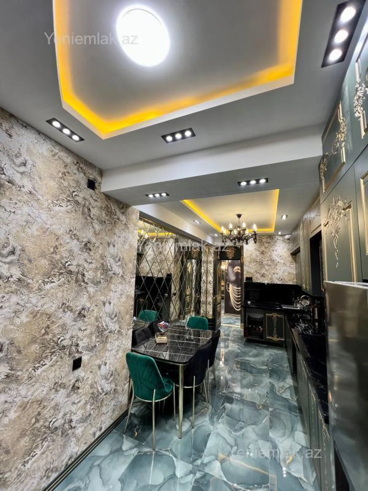 Satılır 3 otaqlı yeni tikili 116.5 m²