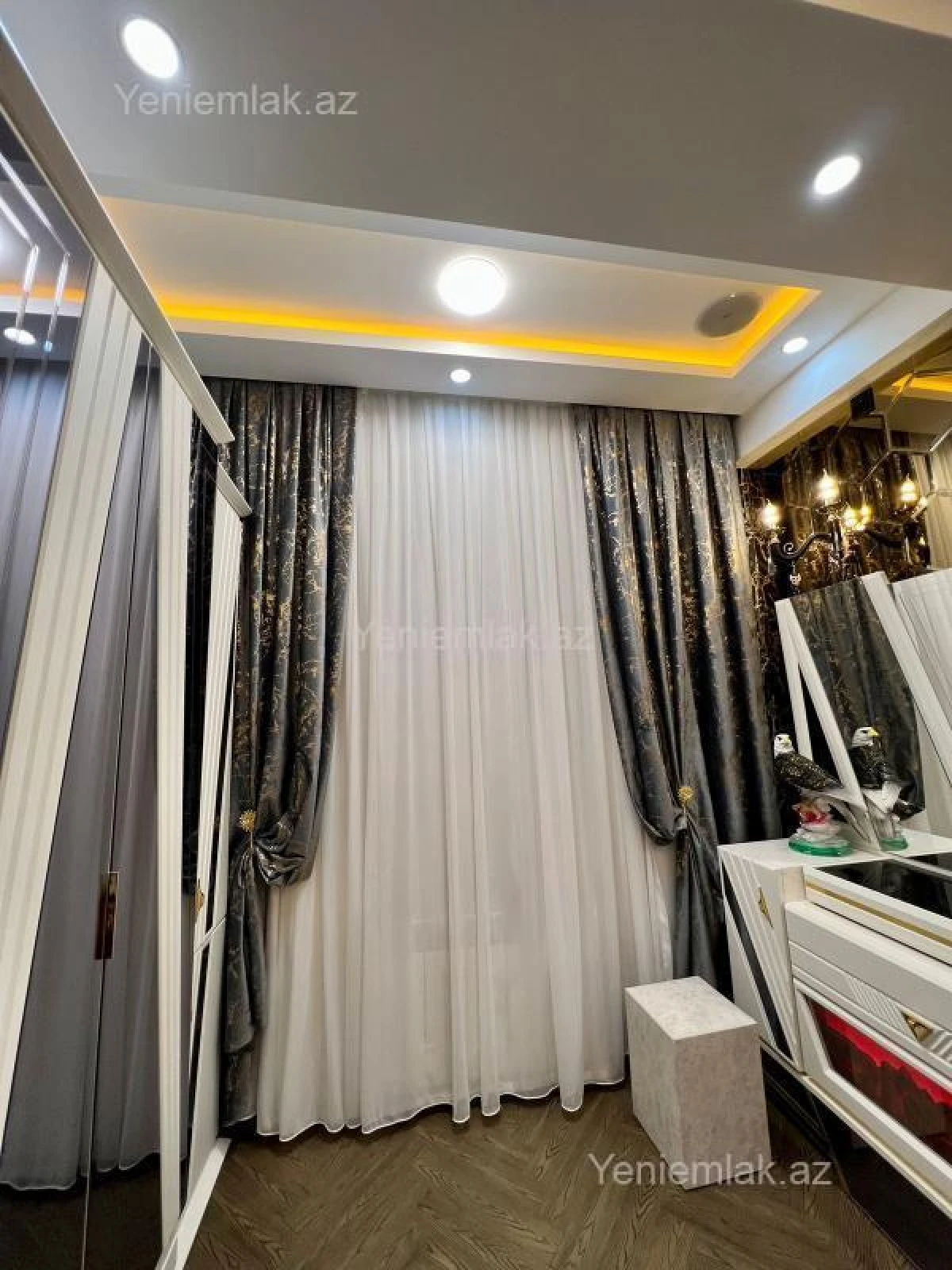 Satılır 3 otaqlı yeni tikili 116.5 m²