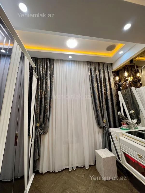 Satılır 3 otaqlı yeni tikili 116.5 m²