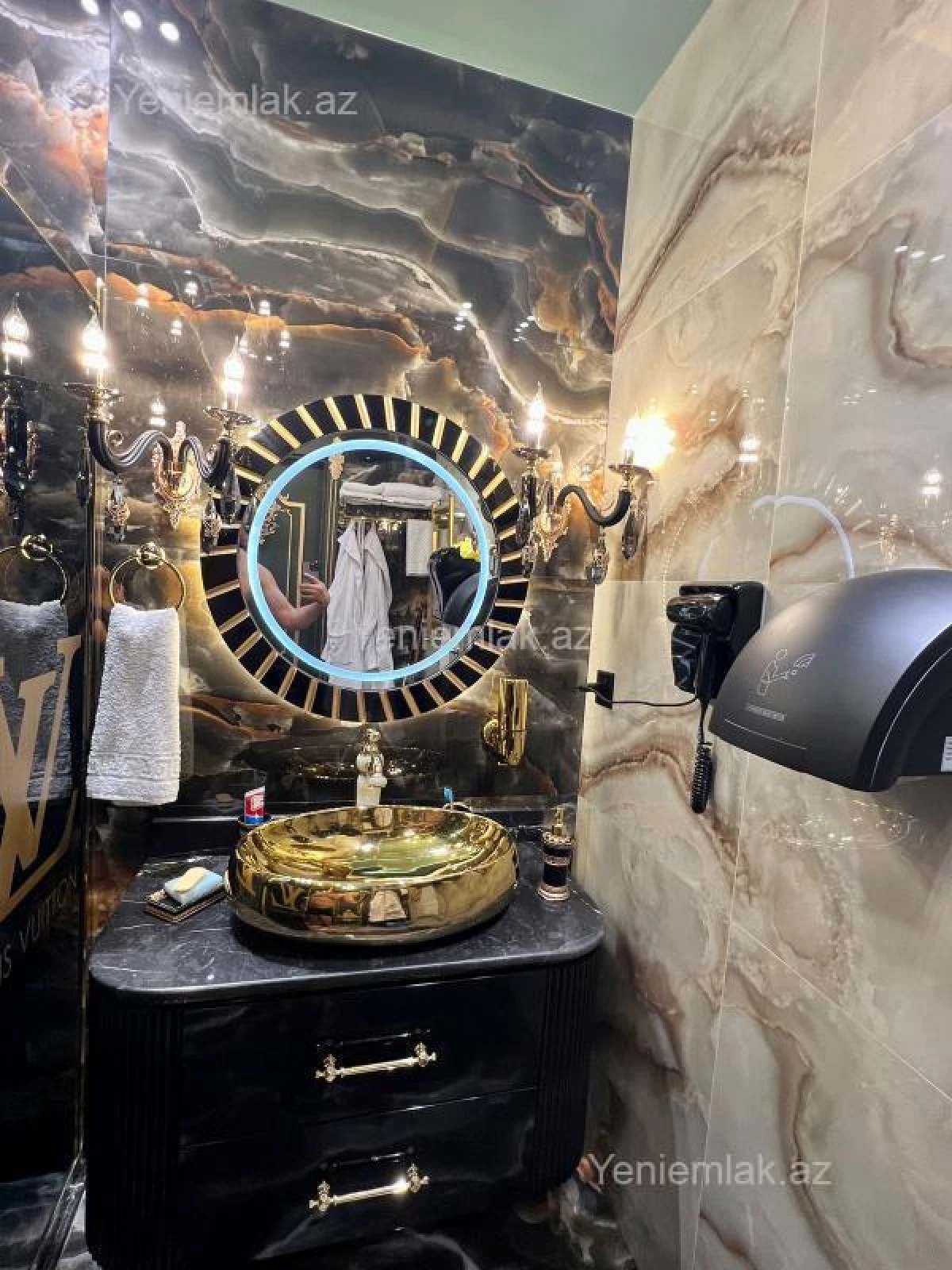 Satılır 3 otaqlı yeni tikili 116.5 m²
